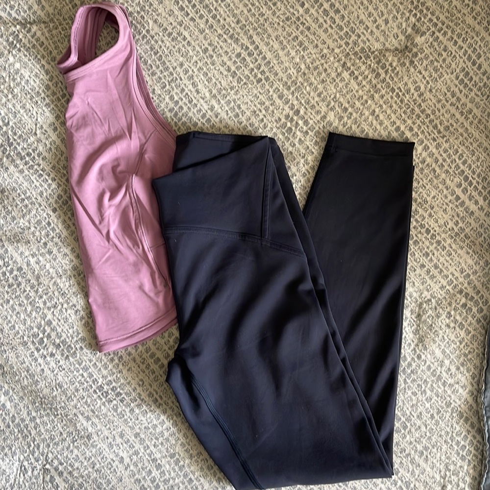 Lululemon InStill High-rise tights 25”- navy blue